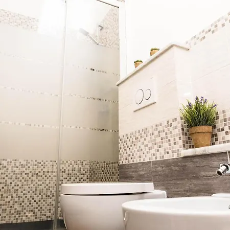 La Casa Del Poeta Gasthof Porto Torres